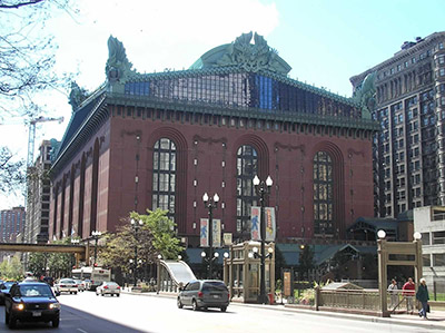 Photograph of the Harold Washington Library, part of the Chicago Public Library system, an INP participant.