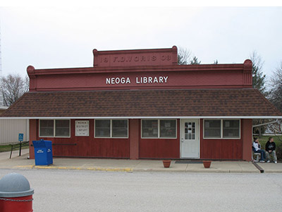 Photograph of the Neoga Public Library District (Cumberland County), an INP Participant. 