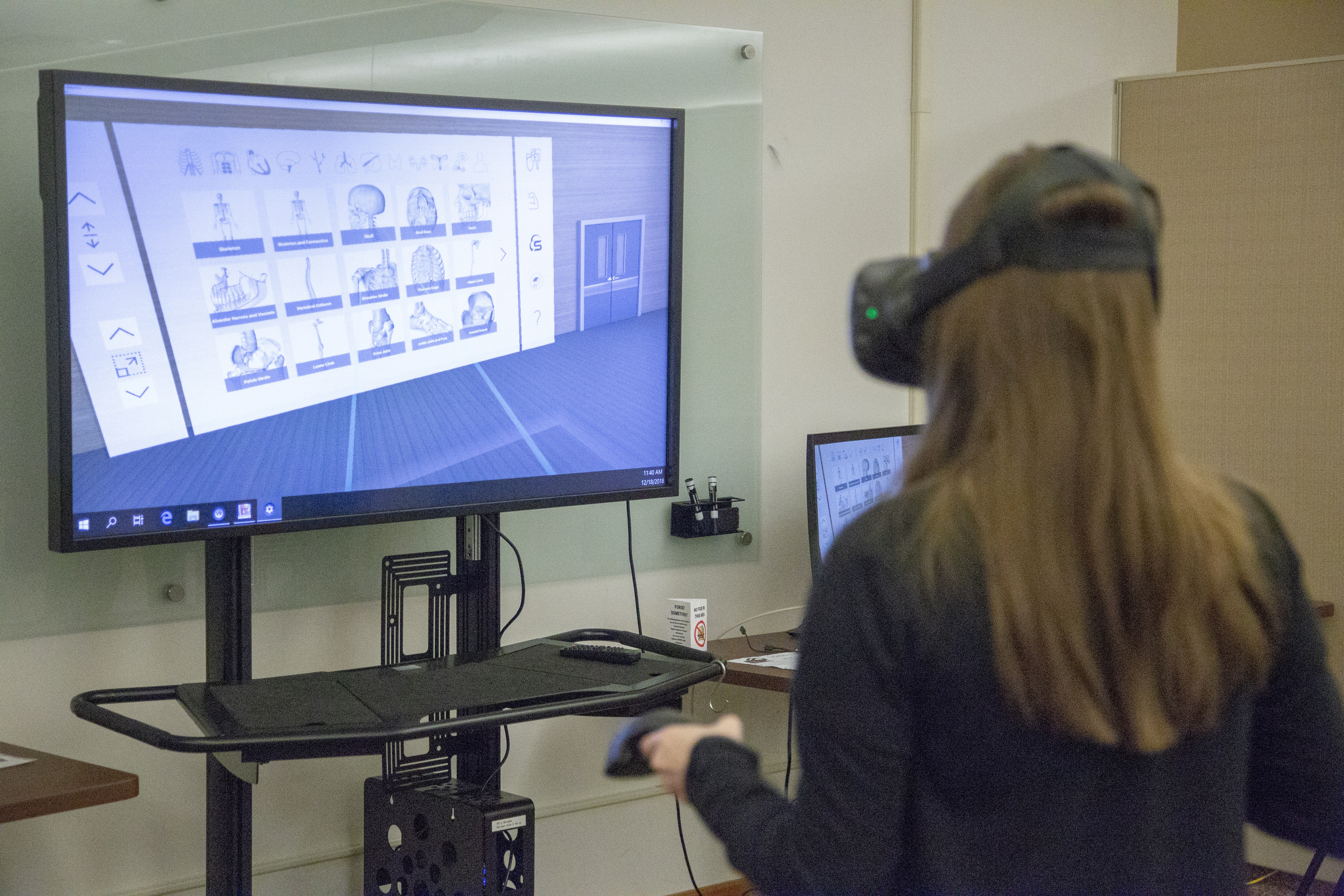Virtual Reality – Library Emerging & Integrated – U of I Library