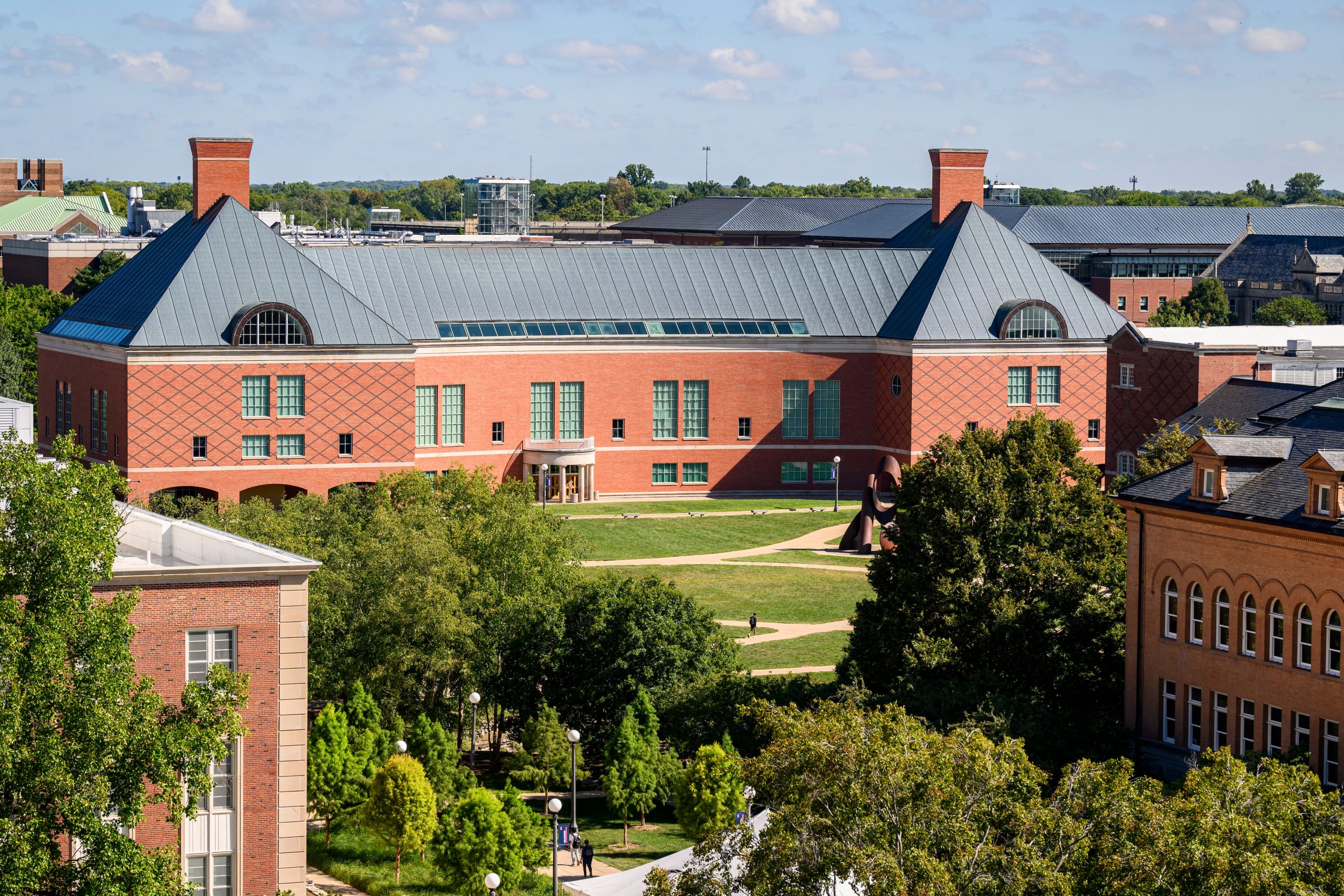Arial view of Grainger Engineering Library Information Center
