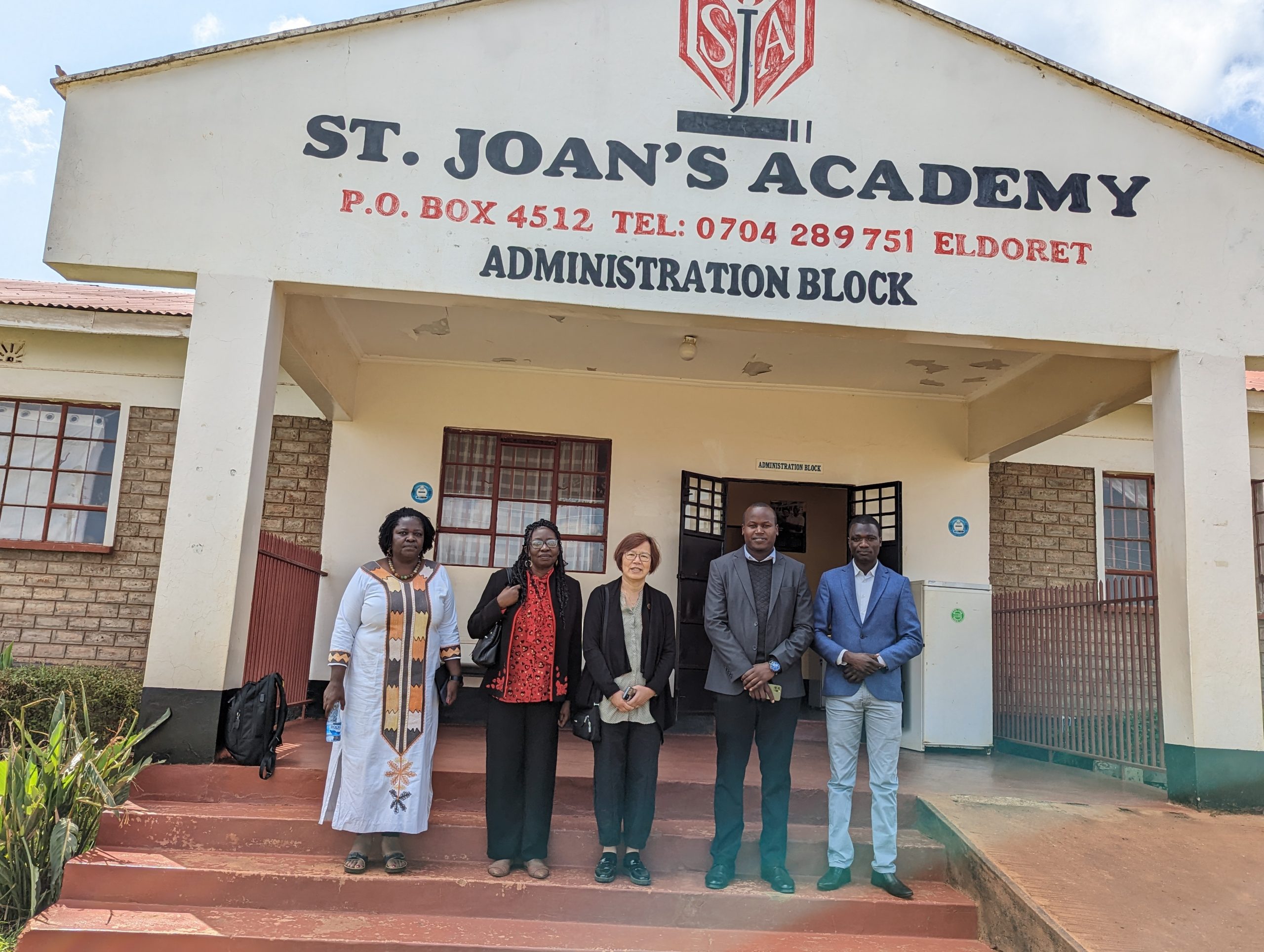 St Joan's Academy - Key School Library