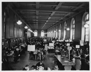 Students registering in the library, 1938