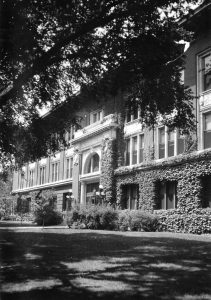Lincoln Hall in 1930