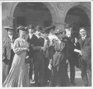 Librarians at St. Louis World's Fair, 1904.